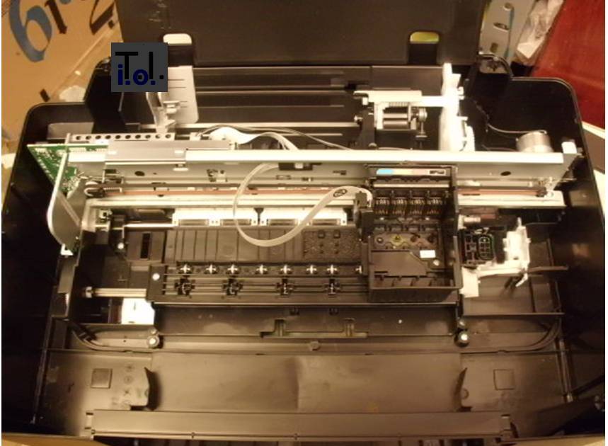 Utilidades Informáticas: Desmontando el Escaner de una impresora EPSON TX125  - TX135